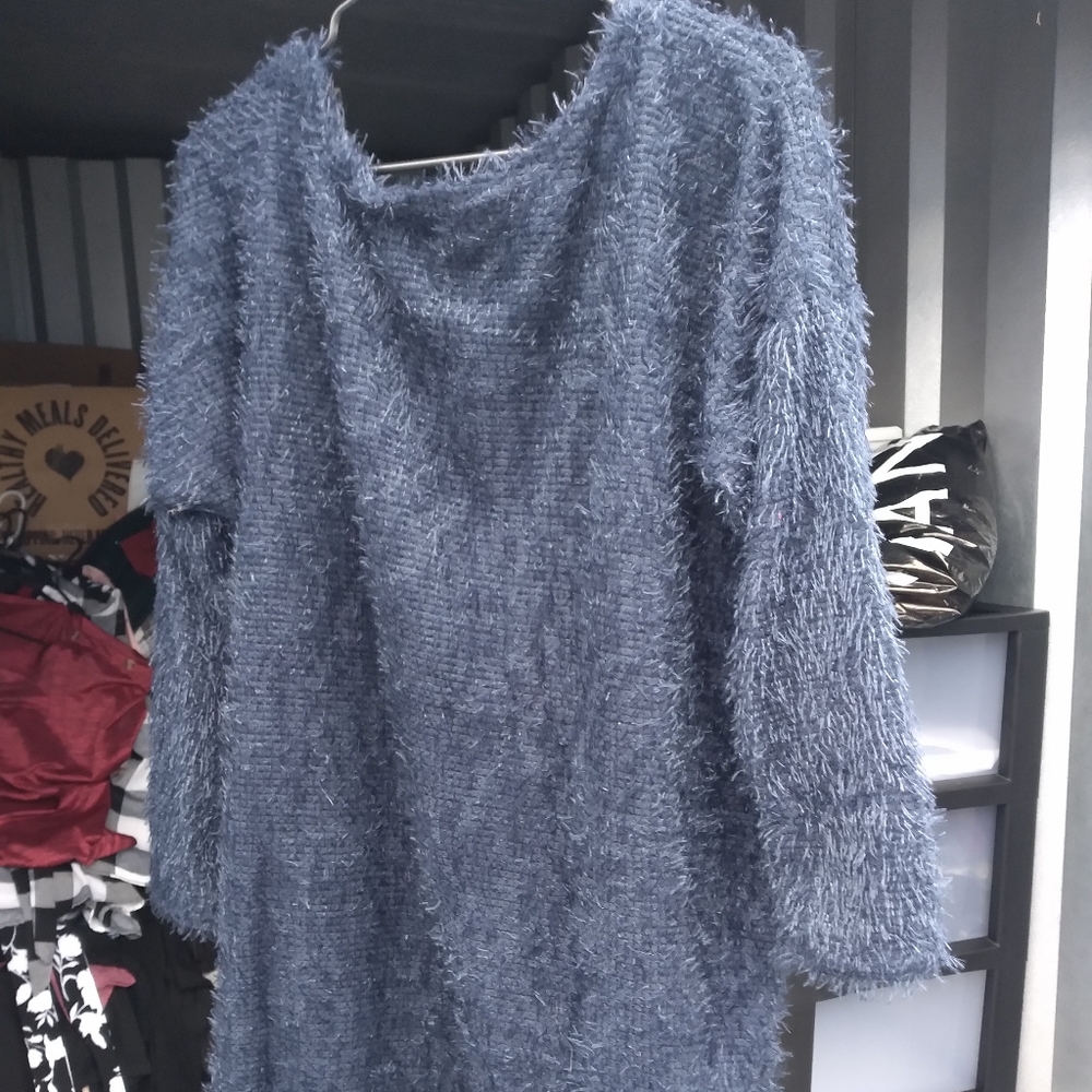 Women's blue fuzzy sweater size XL.